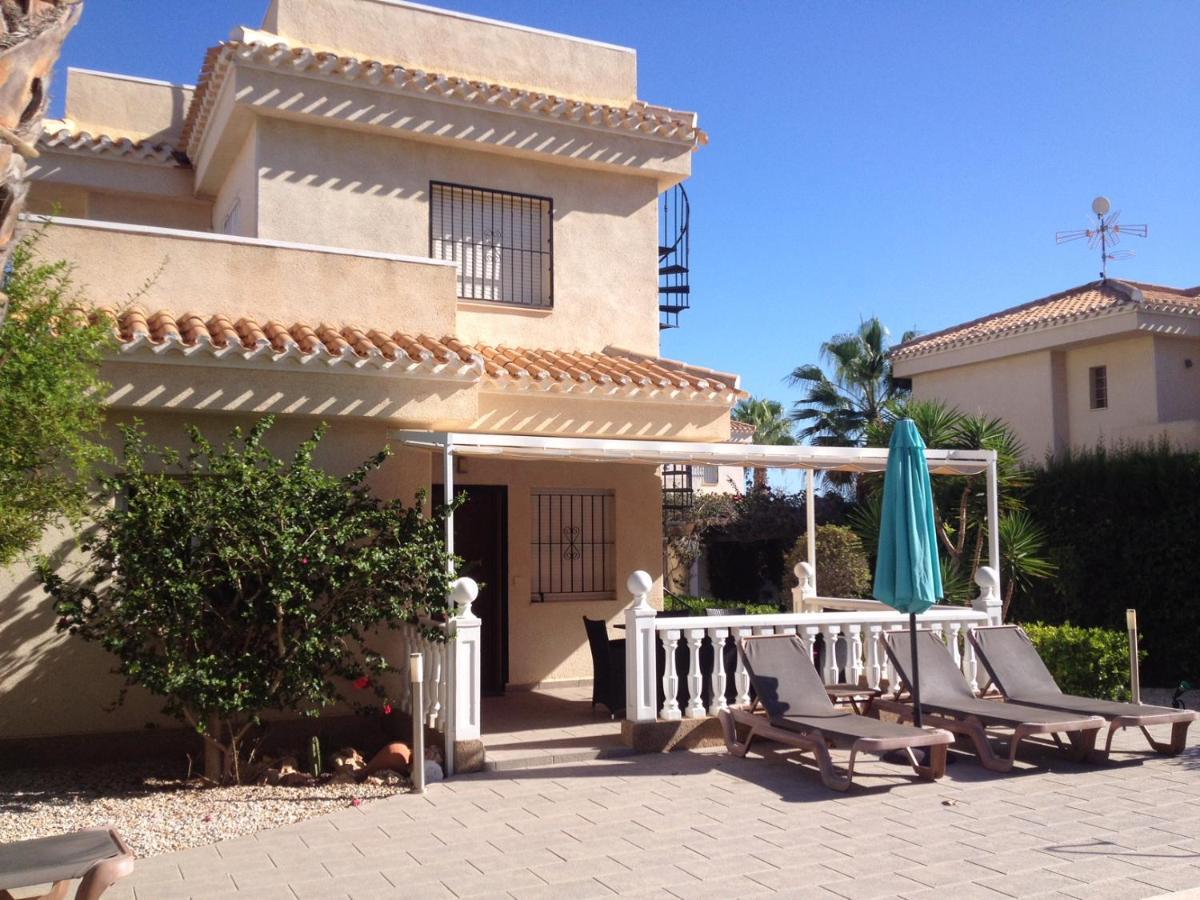 17 Vistamar Playa Flamenca Villa Exterior photo